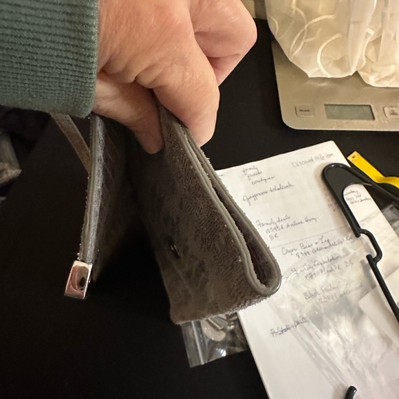 Michael Kors Elegant Gray Textured Clutch Purse. - Picture 7 of 8